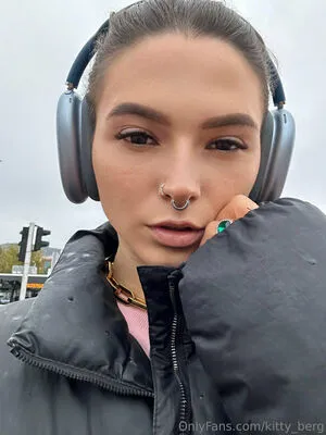 Kitty Berg OnlyFans Leaked Free Thumbnail Picture - #aqFmouHpRd