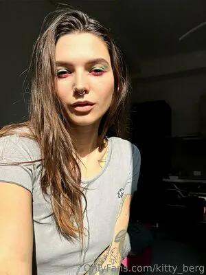 Kitty Berg OnlyFans Leaked Free Thumbnail Picture - #cmR9DH0mEX