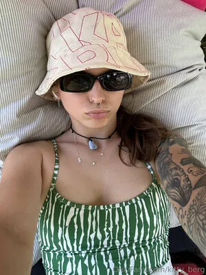 Kitty Berg OnlyFans Leaked Free Thumbnail Picture - #haFBATilPe