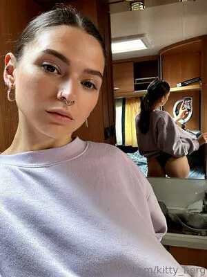 Kitty Berg OnlyFans Leaked Free Thumbnail Picture - #lCNLlppWno