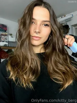 Kitty Berg OnlyFans Leaked Free Thumbnail Picture - #licZX3K3Eq