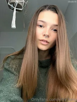 Kitty Berg OnlyFans Leaked Free Thumbnail Picture - #mgLix1tR1t