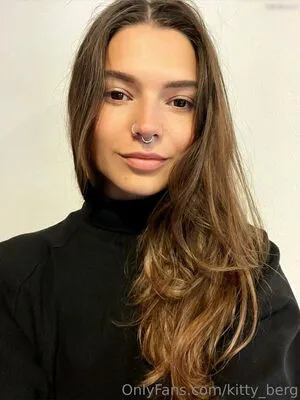 Kitty Berg OnlyFans Leaked Free Thumbnail Picture - #nKgB2ZQs7a