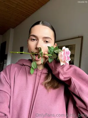 Kitty Berg OnlyFans Leaked Free Thumbnail Picture - #qOMjcMHga9
