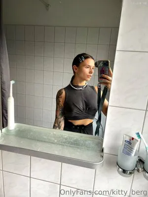Kitty Berg OnlyFans Leaked Free Thumbnail Picture - #tGKmtjVbcO