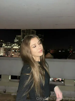 Kitty Di OnlyFans Leaked Free Thumbnail Picture - #17z8S8ZENT