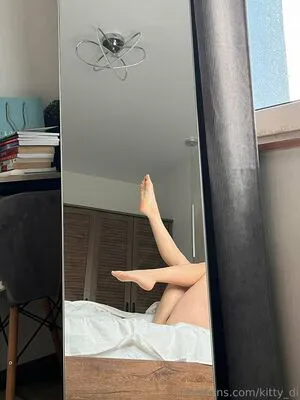 Kitty Di OnlyFans Leaked Free Thumbnail Picture - #mAnKYAv5Tg