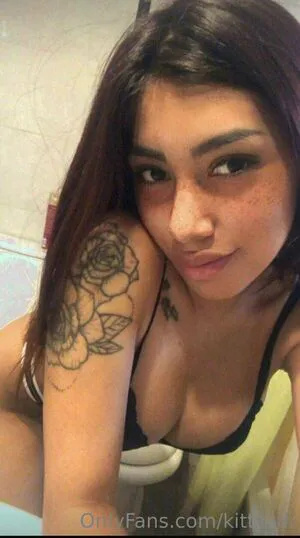 Kitty Di OnlyFans Leaked Free Thumbnail Picture - #um3vosQoNC