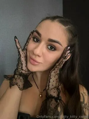 Kitty Katty OnlyFans Leaked Free Thumbnail Picture - #PMwWYOVxZm