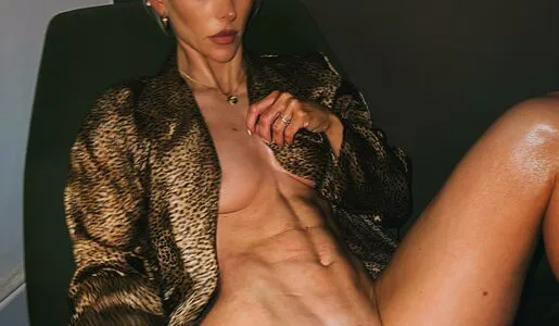 Kitty Lo OnlyFans Leaked Free Thumbnail Picture - #YM2Z98kwt3