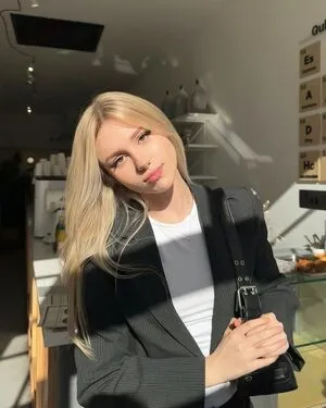 Kitty Mae OnlyFans Leaked Free Thumbnail Picture - #1WNHSR96s8