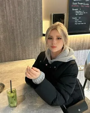 Kitty Mae OnlyFans Leaked Free Thumbnail Picture - #3Lg7NKczwj