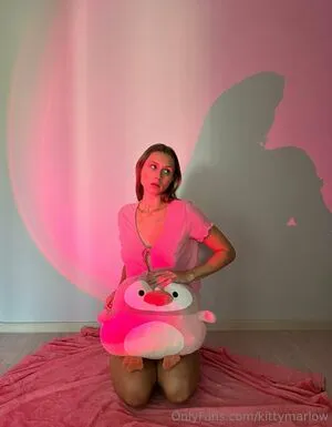 Kitty Marlow OnlyFans Leaked Free Thumbnail Picture - #vDUSXE5O5J