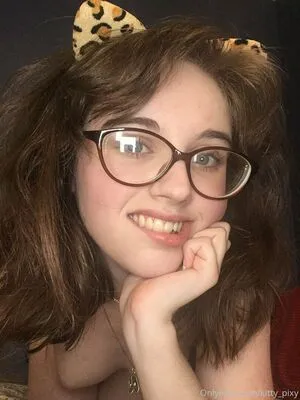 Kitty Pixy OnlyFans Leaked Free Thumbnail Picture - #p0NN3d1Zg4