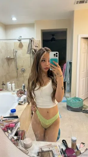 Kittylixo OnlyFans Leaked Free Thumbnail Picture - #esklC5XS05