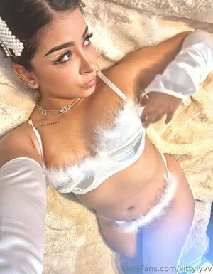Kittylyvv OnlyFans Leaked Free Thumbnail Picture - #eCLHCxPD9n