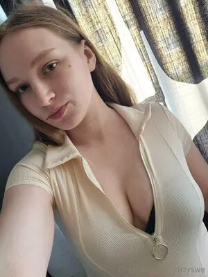 Kittyswe OnlyFans Leaked Free Thumbnail Picture - #x4lReV6VYq