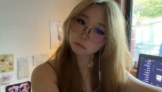 Kiuimizu OnlyFans Leaked Free Thumbnail Picture - #HZ1MYZ744r