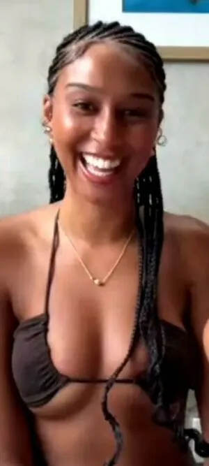 Kiwi Stunner Tasmyn Rose OnlyFans Leaked Free Thumbnail Picture - #Dd8nBnUsHJ