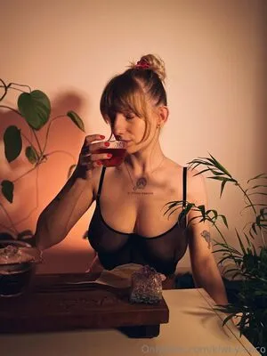 Kiwi Y Coco OnlyFans Leaked Free Thumbnail Picture - #dKGMxei4UW