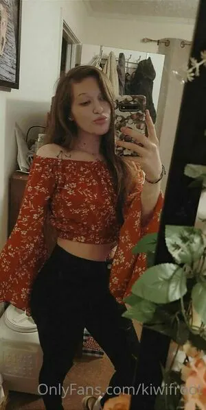 Kiwifroot OnlyFans Leaked Free Thumbnail Picture - #4ac3xas3fz
