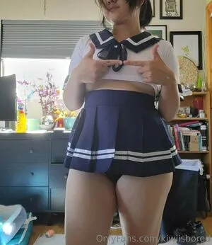 Kiwiisbored OnlyFans Leaked Free Thumbnail Picture - #3RgX4IXWnf