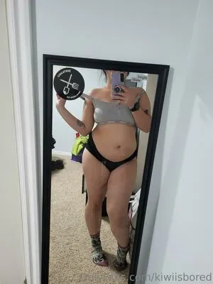 Kiwiisbored OnlyFans Leaked Free Thumbnail Picture - #BTyabDIIZJ