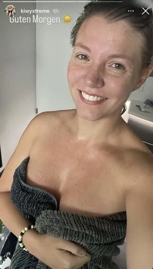 Kiwyxtreme OnlyFans Leaked Free Thumbnail Picture - #fNg0wh1doW