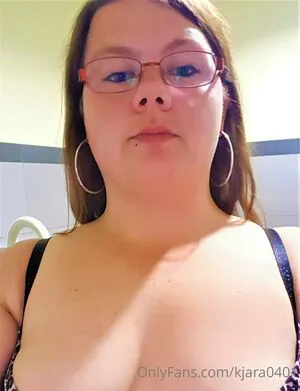 Kjara0401 OnlyFans Leaked Free Thumbnail Picture - #zv6NA1fa6k