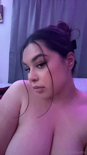 Kjuiccy OnlyFans Leaked Free Thumbnail Picture - #M8hcACIjvq