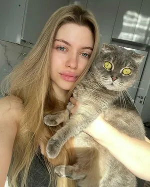 Kkarolishaaaaa OnlyFans Leaked Free Thumbnail Picture - #53Gdue8LF0
