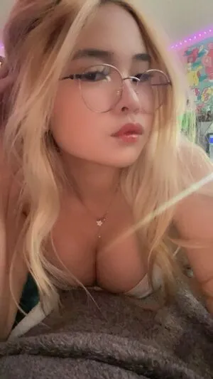 Kkellyhsu OnlyFans Leaked Free Thumbnail Picture - #zffykIF883