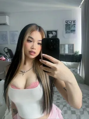 Kkimvu OnlyFans Leaked Free Thumbnail Picture - #H8SCWXXg2y