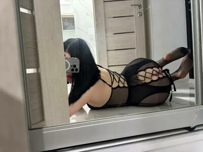 Kkuullaa OnlyFans Leaked Free Thumbnail Picture - #xTBeUtjiAG