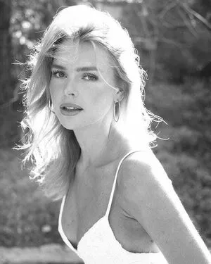 Klara Hellqvist OnlyFans Leaked Free Thumbnail Picture - #LQsNGQmita