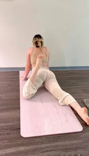 Klaraxpetite OnlyFans Leaked Free Thumbnail Picture - #MbvtE2s9YL