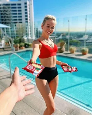 Klava Koka OnlyFans Leaked Free Thumbnail Picture - #XBAnbIfdtm