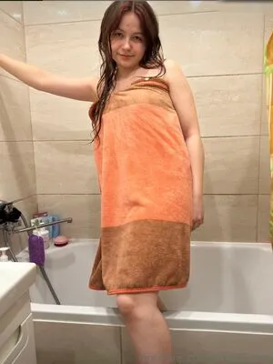 Kleine Emmi OnlyFans Leaked Free Thumbnail Picture - #mzbU2Ek73T