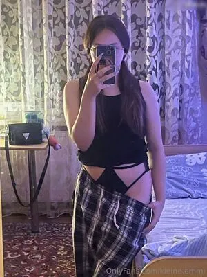 Kleine Emmi OnlyFans Leaked Free Thumbnail Picture - #nQuzSDfaDM