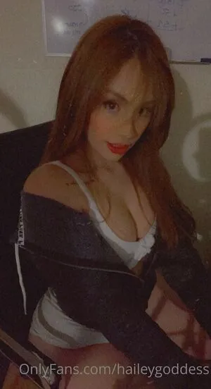 Kleineh OnlyFans Leaked Free Thumbnail Picture - #boxadhClVh