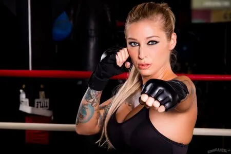 Kleio Valentien OnlyFans Leaked Free Thumbnail Picture - #3ZFaXzairB