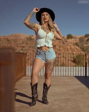 Kleio Valentien OnlyFans Leaked Free Thumbnail Picture - #Fdqwhs9KNu