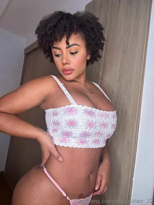 Kmartinez OnlyFans Leaked Free Thumbnail Picture - #omiVIh0p09
