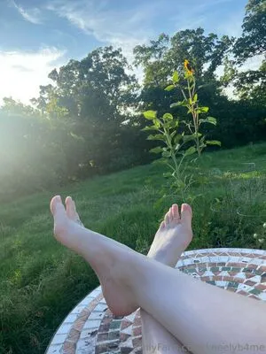 Kneelyb4me OnlyFans Leaked Free Thumbnail Picture - #T1htKINTCO