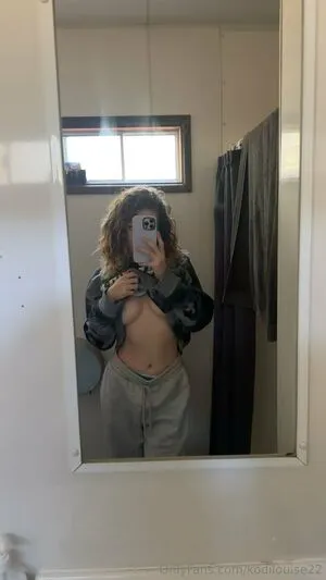 Kodilouise22 OnlyFans Leaked Free Thumbnail Picture - #drFIUtfjO1