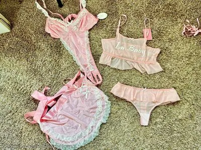 Kokomelonsz OnlyFans Leaked Free Thumbnail Picture - #jR5SuBsq21