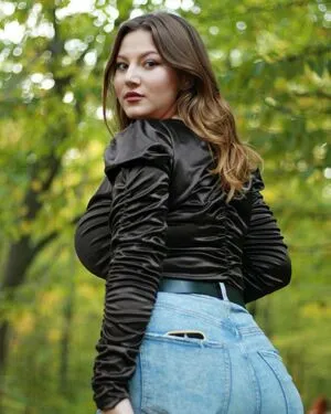 Koliska Vitru OnlyFans Leaked Free Thumbnail Picture - #X2LYHThCxy