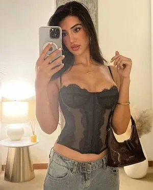 Komal Basran OnlyFans Leaked Free Thumbnail Picture - #g2w6Oa4EEw