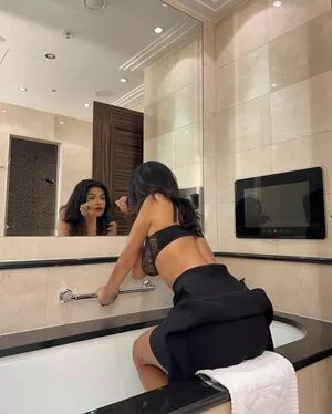 Komal Khosla OnlyFans Leaked Free Thumbnail Picture - #2TniFOc60E