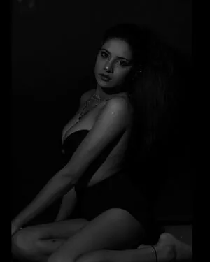 Komal Sethi OnlyFans Leaked Free Thumbnail Picture - #OFxCYbogJx